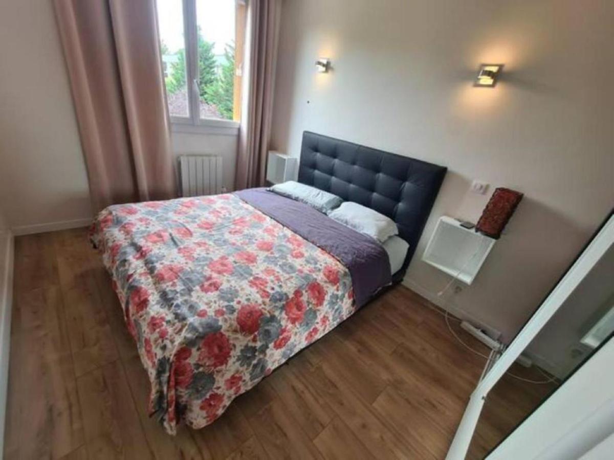 Sunny And Renovated Flat In Secure Residence La Garenne-Colombes Bagian luar foto